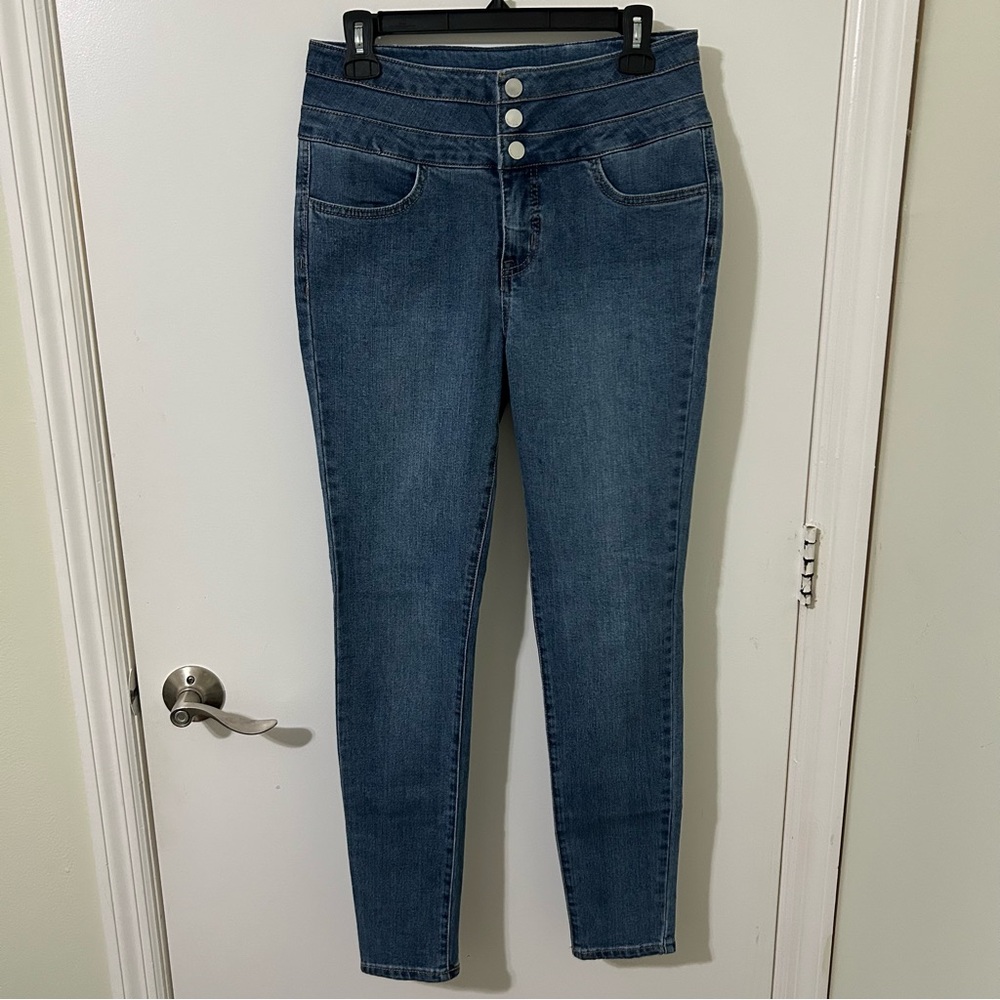 Seven7 | Women's High Rise Denim Skinny Jeans | Size 4 NWOT